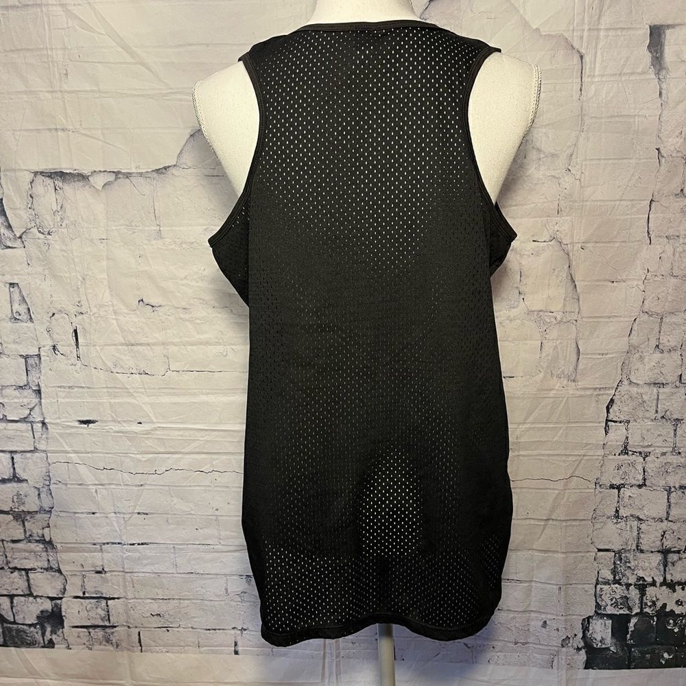 Daisy Fuentes tank top - Picture 3 of 5